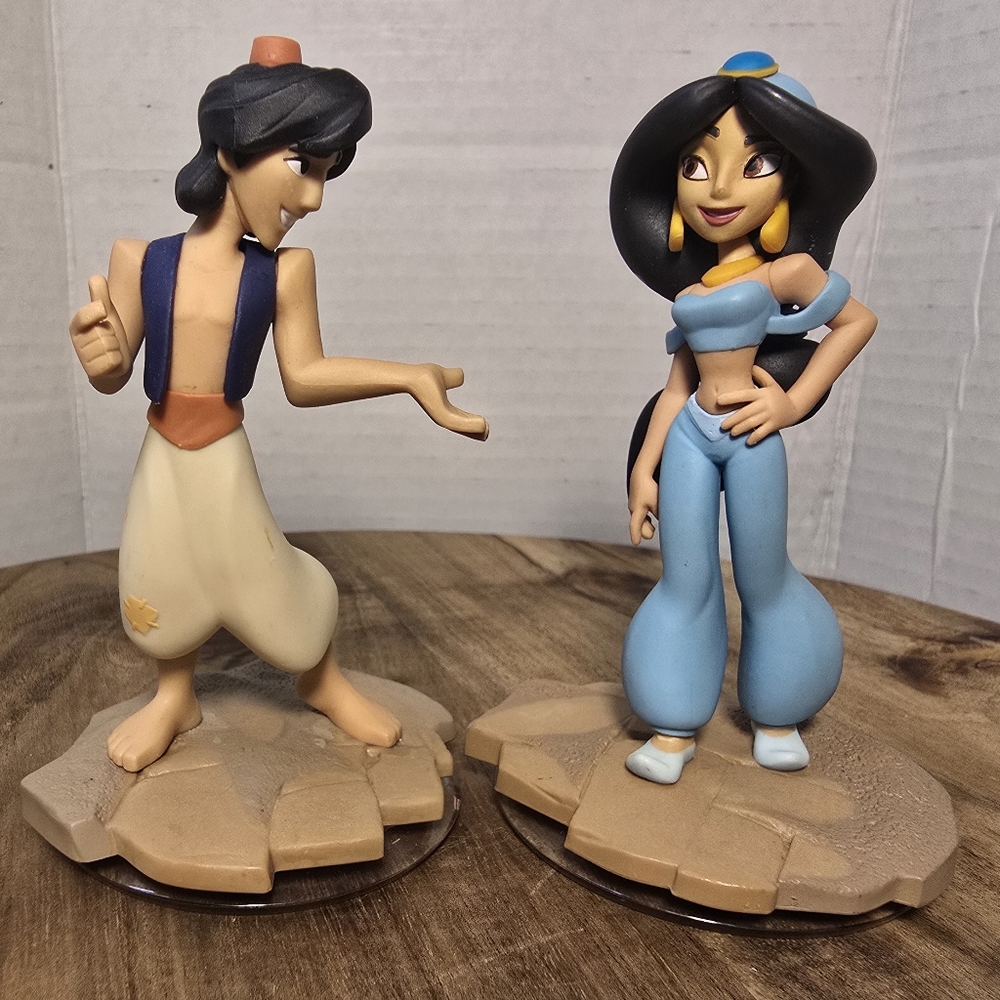 Aladdin and Jasmine Disney Infinity Game 4" Figures Toys-to-Life Aladdin Movie